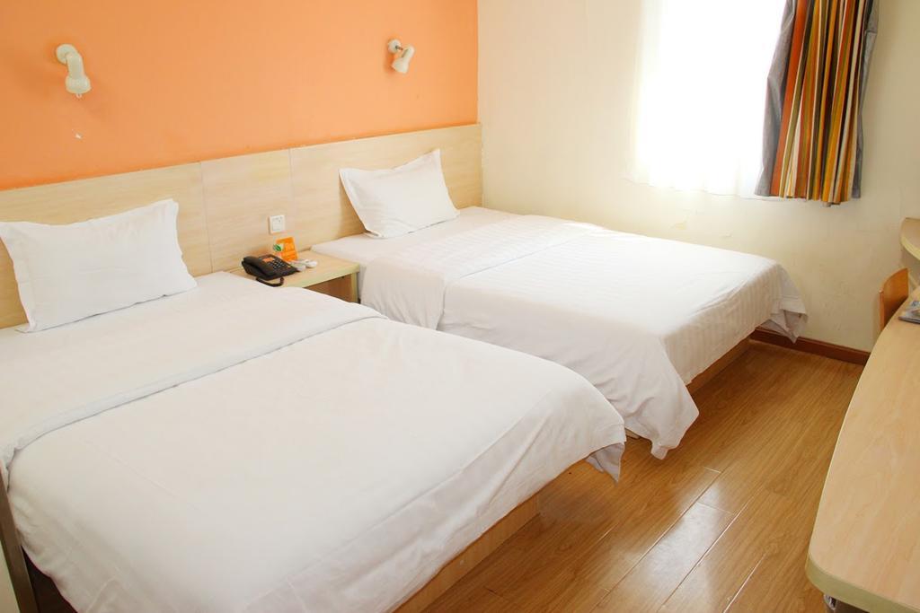 7Days Inn Nanchang North Railway Station Square Kültér fotó